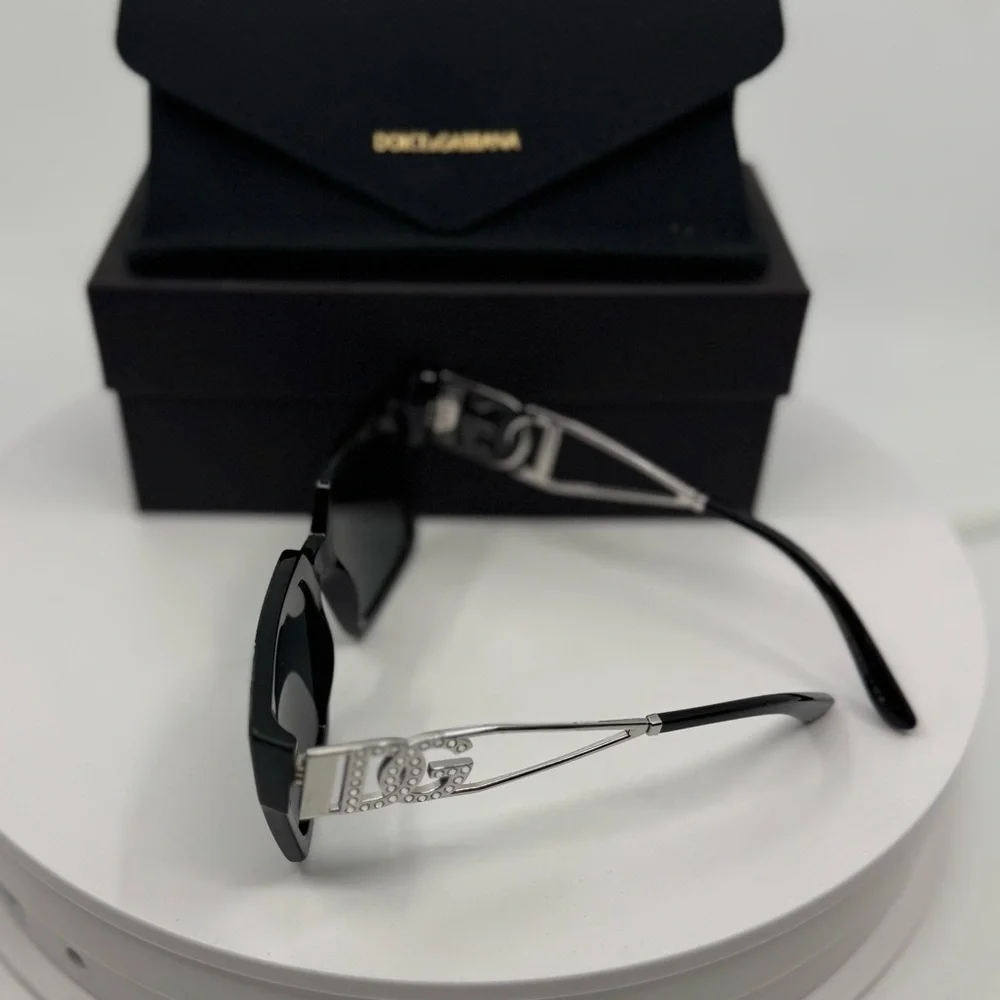 Dolce & Gabbana Black Diva Square Oversized Frame Sunglasses Luxury, Brand New!